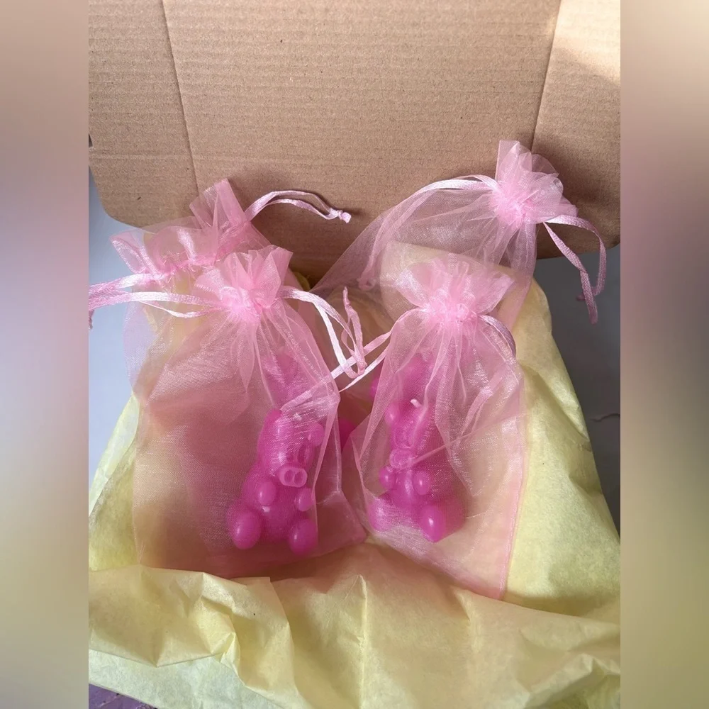 🍭Pink little piglets -Shaped Candles🧁